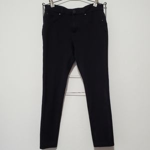 Basic Black Jeggings